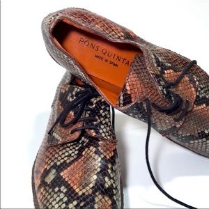 Pons Quintana snakeskin platform oxfords. Cool rubber edge thin laces. S…
